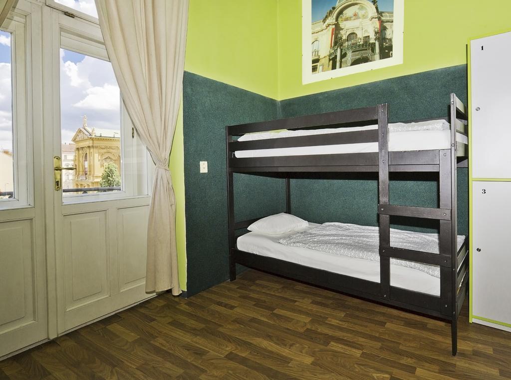 A Plus Hotel & Hostel Praha Eksteriør bilde