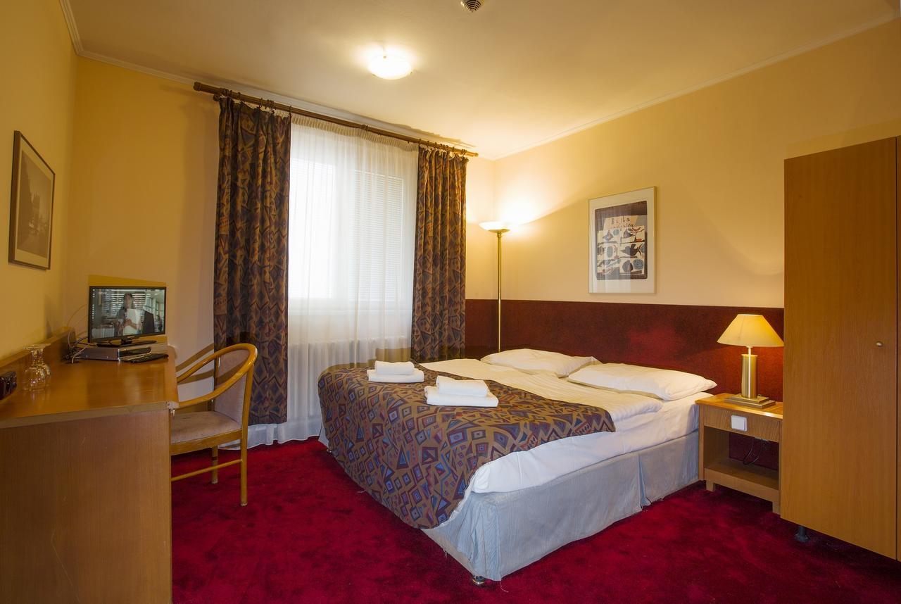 A Plus Hotel & Hostel Praha Eksteriør bilde