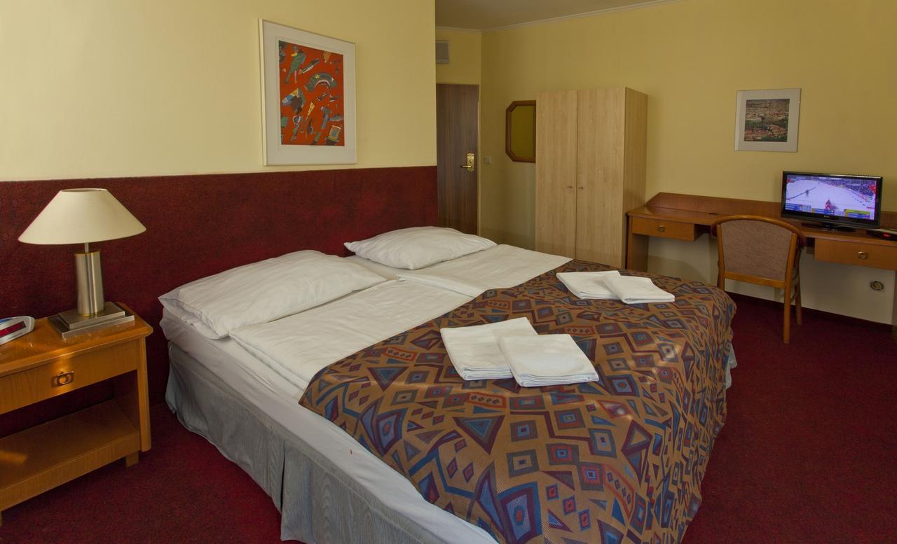 A Plus Hotel & Hostel Praha Eksteriør bilde